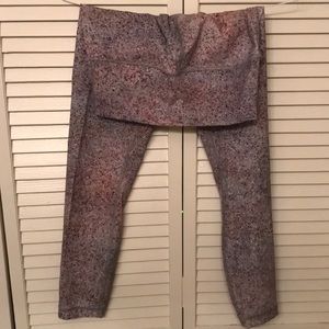 Wunderunder high waisted crop